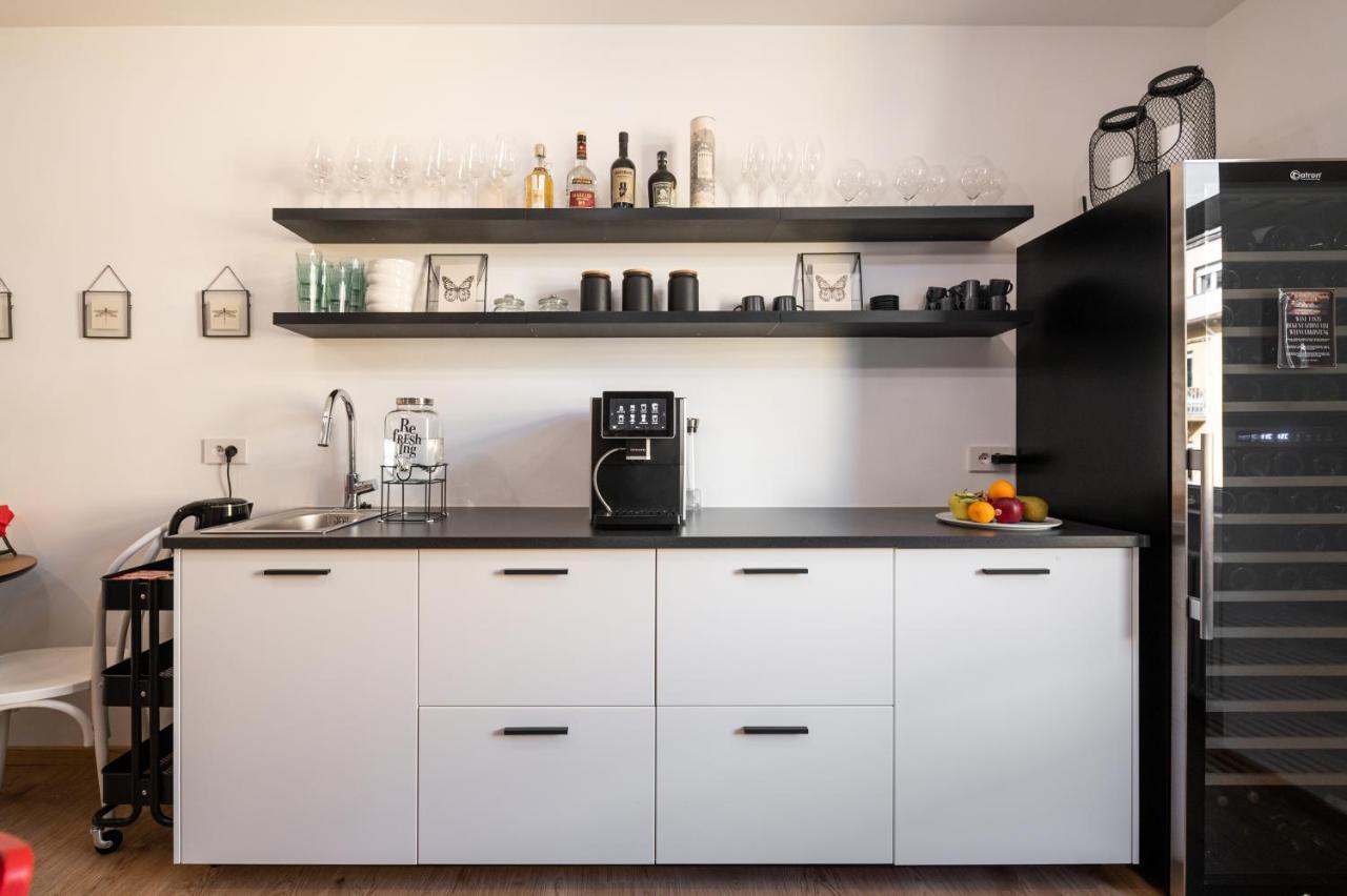 Guesthouse Diwine Merano Exterior photo A modern kitchen