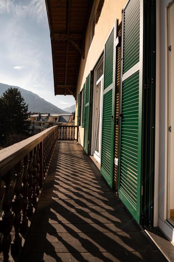 Guesthouse Diwine Merano Exterior photo A balcony in Italy